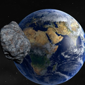 Manobras espaciais para alcançar e explorar um asteroide triplo